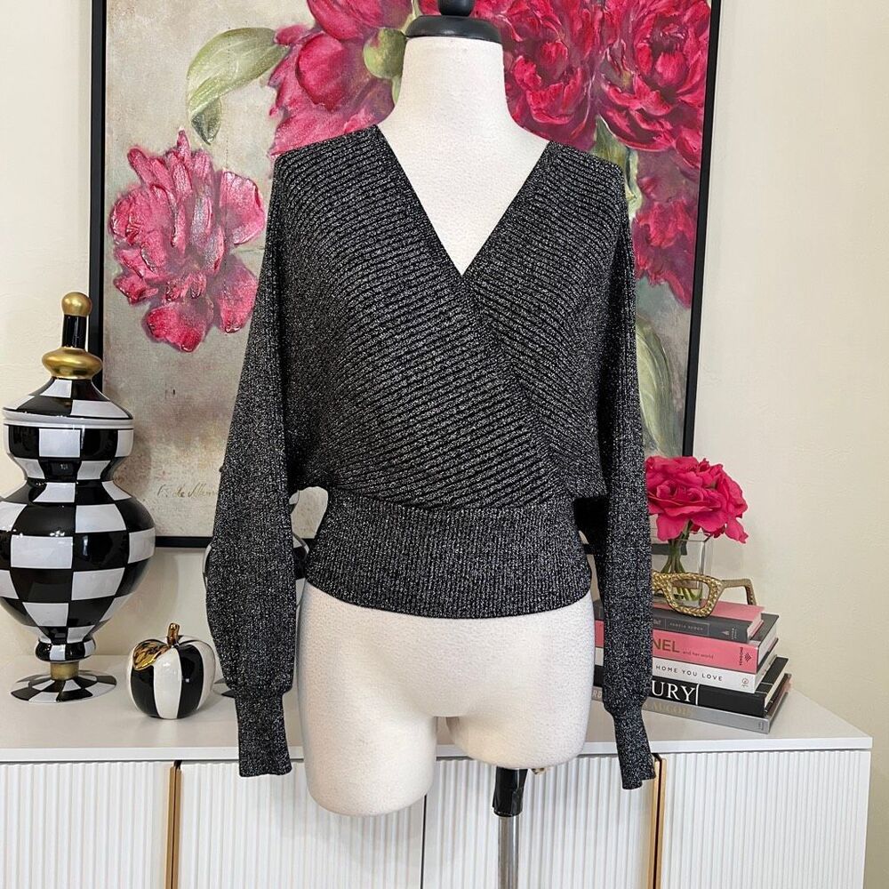Lulus Women's Knit Surplice V-Neck Wrap Sweater Metallic Black Silver Size Small